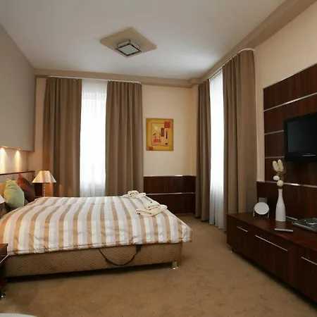 Hotel Medium