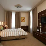 Hotel Medium